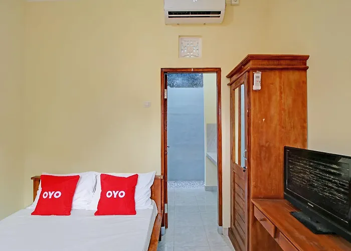 Oyo 92952 Nirmala Hotel